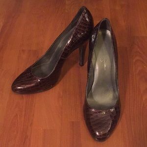 FINAL:  Jessica Simpson pumps